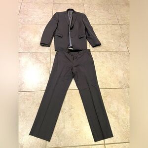 Men’s suit gray